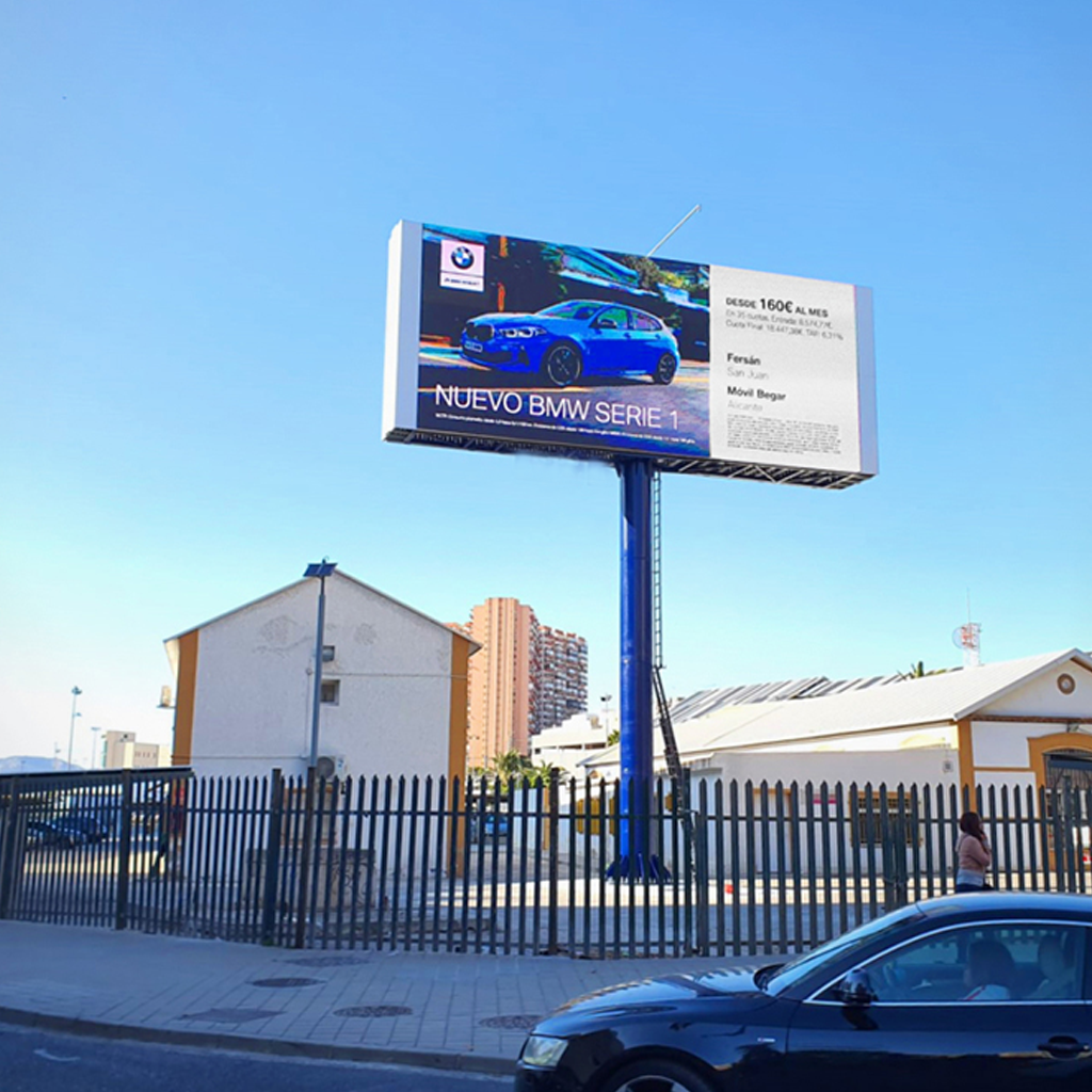 Monoposte LED Gran Formato